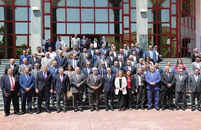 موجز أخبار التعليم .. افتتاح المركز الجامعي للتطوير المهني بجامعة أسيوط