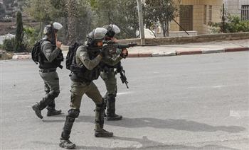 الاحتلال الإسرائيلي يعتقل أربعة فلسطينيين من وسط وشمال الضفة الغربية 