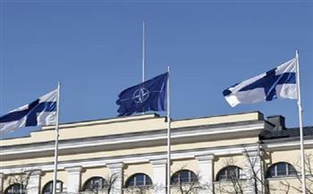 رفع العلم الفنلندي في مقر «الناتو» خلال مراسم انضمامها الرسمي للحلف