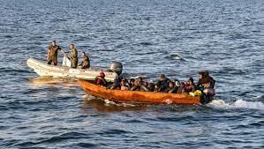 سفينة إغاثة تنقذ 400 مهاجر غير شرعي قبالة سواحل مالطا في البحر المتوسط 