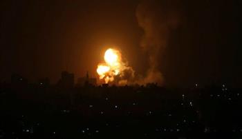 غارات جوية على قطاع غزة ردا على إطلاق الصواريخ ليلا على إسرائيل