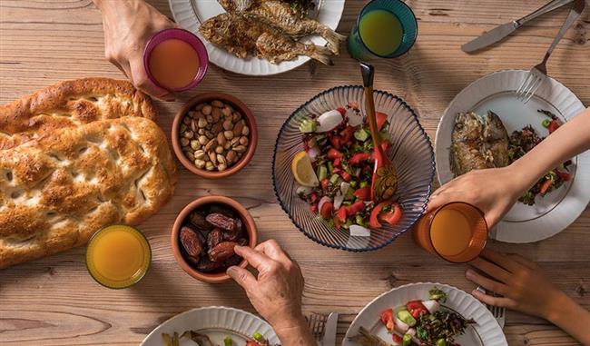 هل يسمح للمرضى وأصحاب الأعمال الشاقة بالإفطار في رمضان؟.. الإفتاء تجيب