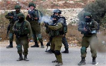 إصابة فلسطينيين برصاص الاحتلال الإسرائيلي واعتقال أربعة من الخليل