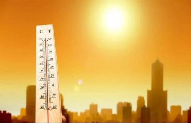 ارتفاع درجات الحرارة.. الأرصاد تكشف عن حالة الطقس اليوم الجمعة