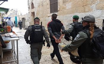الاحتلال يعتقل 15 مقدسيًا عند أبواب الأقصى بعد قيود في الجمعة الثالثة من رمضان