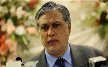 وزير المالية الباكستاني يلغي زيارة لواشنطن بأمر من رئيس الوزراء