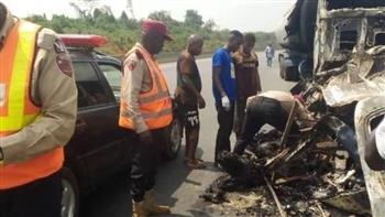 مقتل 15 شخصا حرقًا في حادث مروري جنوبي نيجيريا