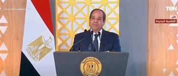 الرئيس السيسي لعمال مصر: بناء الوطن لا يمكن أن يحدث دون سواعدكم