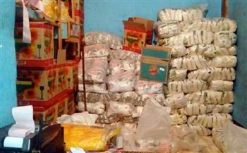 ضبط مواد غذائية مجهولة المصدر داخل ثلاجة في القاهرة