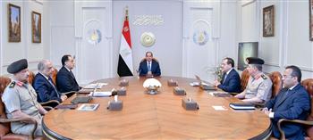 الرئيس السيسي يجتمع مع الحكومة لبحث تطوير استفادة مصر من الثروات المعدنية