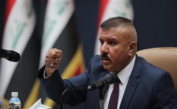 وزير الداخلية العراقي يشدد على أهمية حصر السلاح بيد الدولة