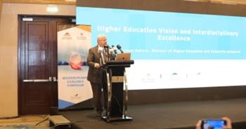 وزير التعليم العالي يشارك في ندوة حول برامج البحوث البينية ومتعددة التخصصات