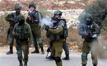 الاحتلال يصيب شابًا فلسطينيًا بالرصاص شمال الضفة الغربية