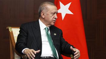 أردوغان يختتم حملته في آيا صوفيا.. وكليجدار أوغلو يزور ضريح أتاتورك