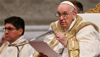 البابا فرنسيس يقدم دستورًا جديدًا للفاتيكان