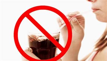 المشروبات الغازية خطر دائم على صحة أطفالكم