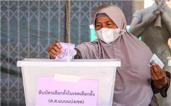 بدء التصويت في الانتخابات العامة في تايلاند لاختيار الحكومة الجديدة