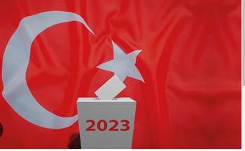بيانات هيئة الانتخابات التركية تشير إلى تضاؤل الفارق بين أردوغان وكليجدار