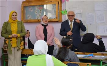 محافظ بورسعيد يتابع سير انتظام امتحانات الشهادة الإعدادية