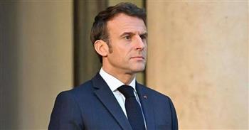 ماكرون يؤكد أن فرنسا تمضي قدما رغم احتجاجات إصلاح نظام التقاعد 