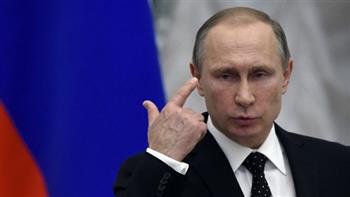 «جارديان» تبحث إمكانية اختفاء بوتين عن الساحة السياسية في روسيا 