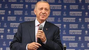 الرئيس التركي يؤكد ثقته بدعم قوي من الشباب في الجولة الثانية للانتخابات 