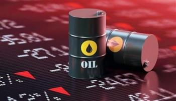 تراجع أسعار النفط في ظل ارتفاع المخزونات الأمريكية