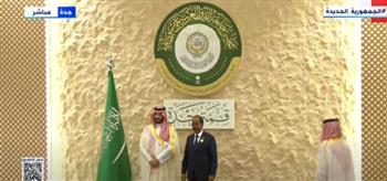 ولي العهد السعودي يستقبل القادة المشاركين بالقمة العربية (فيديو)