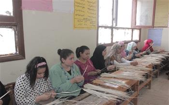 قومي المرأة بنى سويف يدريب 600 سيدة وفتاة على الحرف اليدوية