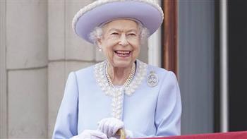 امتيازات مختلفة لمساعِدة الملكة إليزابيث حتى لا تفشي أسرارها