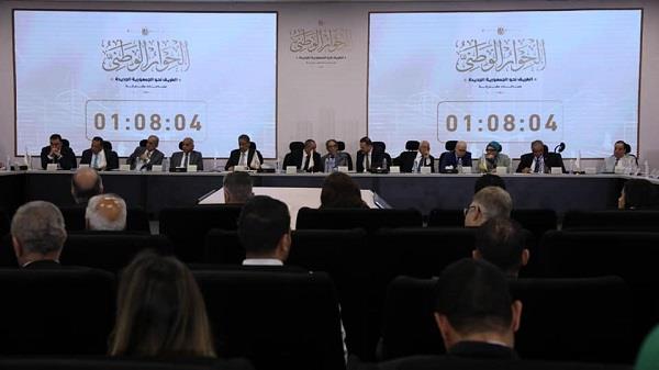 120 متحدثا لـ4 جلسات.. أبرز ما دار في مناقشات المحور السياسي بالحوار الوطني