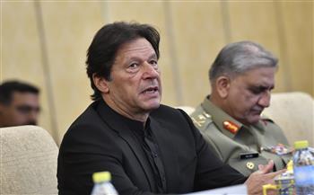 محكمة باكستانية تقرر الإفراج بكفالة عن رئيس الوزراء السابق عمران خان في 8 قضايا 