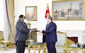 الرئيس السيسي: حريصون على التشاور مع رئيس زيمبابوي لتعزيز دفة العمل الأفريقي المشترك