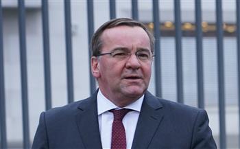 وزير الدفاع الألماني ينتقد عرقلة المجر تقديم المساعدات لأوكرانيا