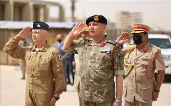 رئيس أركان الجيش الليبي يبحث في روما أوجه التعاون العسكري مع إيطاليا 