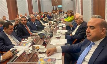 نائب «اقتصادية» قناة السويس للاستثمار يشارك في مجلس الأعمال المصري البولندي 