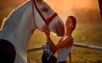 «الخيول».. اعرفي لماذا تعشقها النساء والصفات الشخصية لمحبيها
