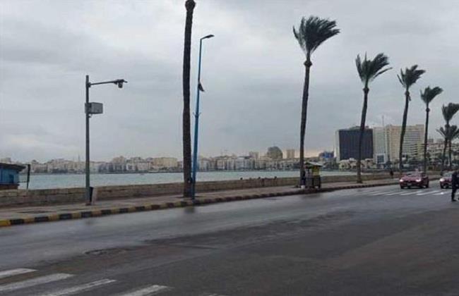 حالة الطقس الآن.. رياح وفرص أمطار رعدية بهذه المناطق