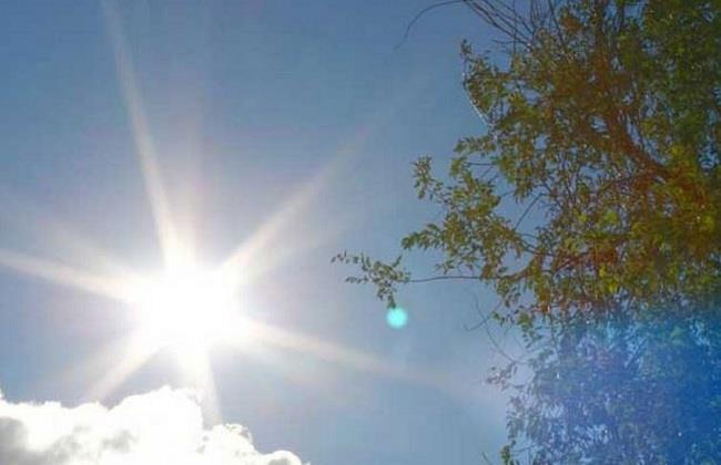 أتربة وأجواء حارة .. حالة الطقس المتوقعة غدًا الاثنين