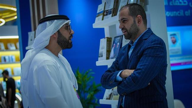 «حكماء المسلمين» يختتمُ مشاركته بمعرض أبوظبي للكتاب بإقبال لافتٍ على إصداراته 