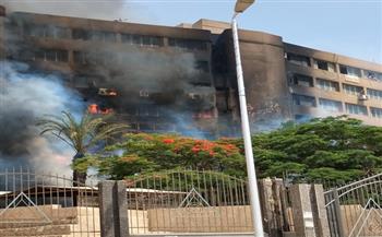 إصابة 4 أشخاص في حريق مبنى جهاز 15 مايو