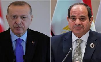 اتفاق السيسي وأردوغان على تدعيم أواصر العلاقات والتعاون الثنائي.. أبرز ما تناولته الصحف المصرية
