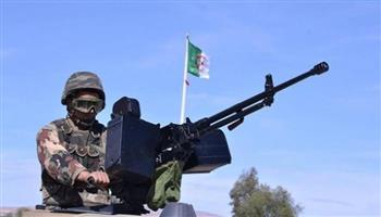 الجيش الجزائري يعتقل 11 داعما للإرهاب