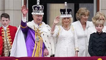 الرئيس الفرنسي يهنئ الملك تشارلز والملكة كاميلا بتتويجهما