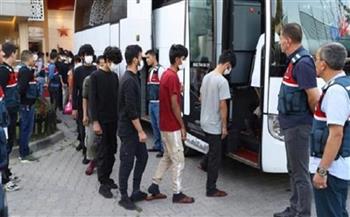 تركيا تعلن ترحيل 1390 مهاجرا غير شرعي خلال أسبوع 