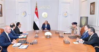 صحيفة كويتية تبرز توجيه الرئيس السيسي بضمان العودة الآمنة للمصريين من السودان 