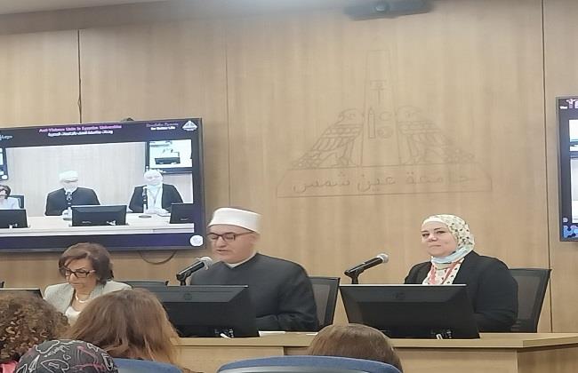 أمين «البحوث الإسلامية» ومساعده لشئون الواعظات يشاركان في جلسة علمية حول دعم المرأة