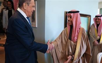 وزير الخارجية السعودي يلتقي نظيره الروسي