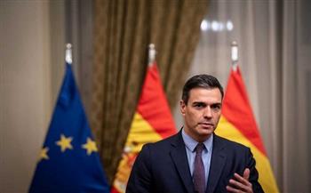 رئيس الوزراء الإسباني يشيد بتحالف اليسار