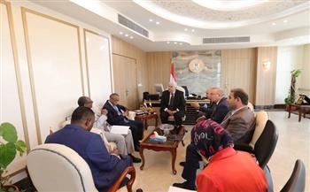 وزير التعليم العالي: توفير جميع سبل الدعم للطلاب السودانيين للدراسة بالجامعات المصرية 